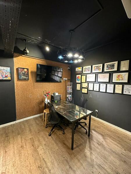 Untuk Disewa - Danga Utama