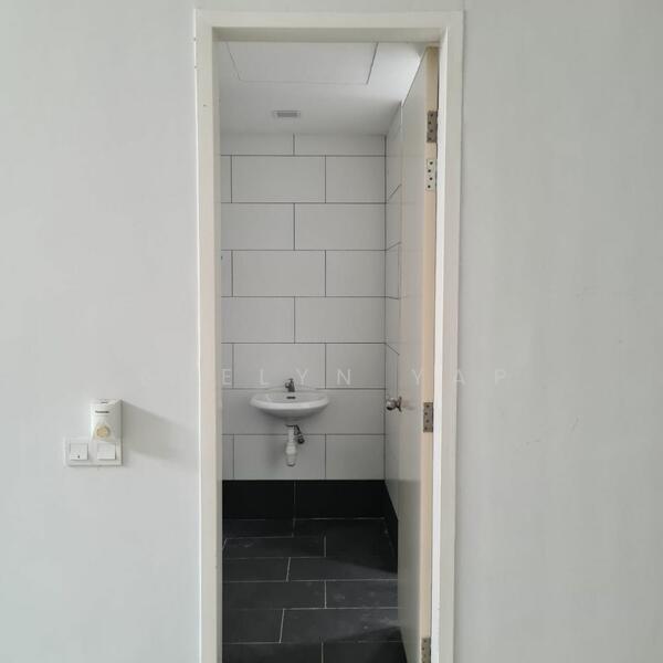 For Sale - Univ 360 Place