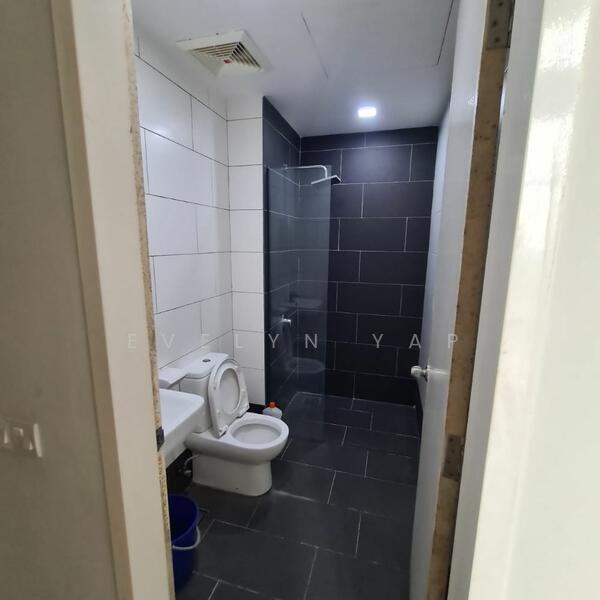 For Sale - Univ 360 Place