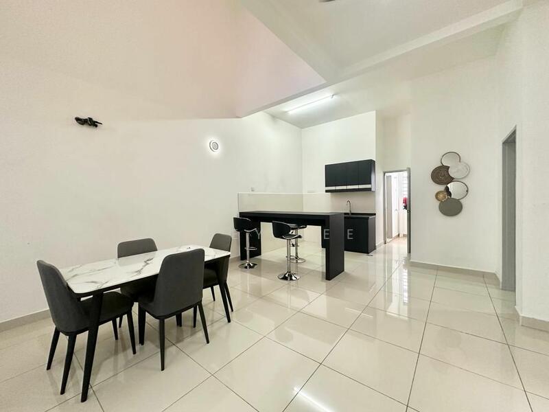 Untuk Disewa - 3-storey Terraced House at Nusa Sentral