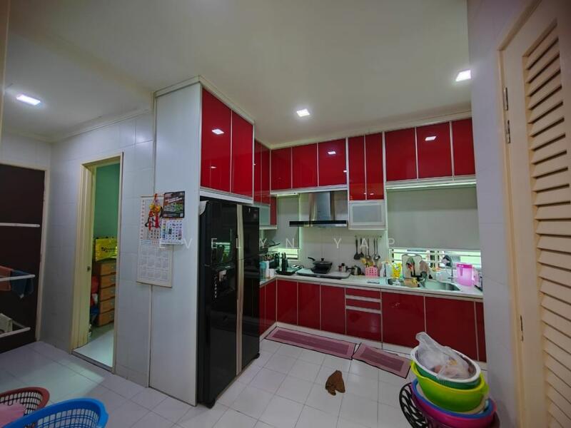 For Sale - Townhouse at Bandar Tun Hussein Onn