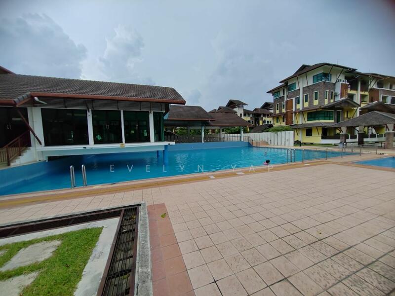 For Sale - Townhouse at Bandar Tun Hussein Onn