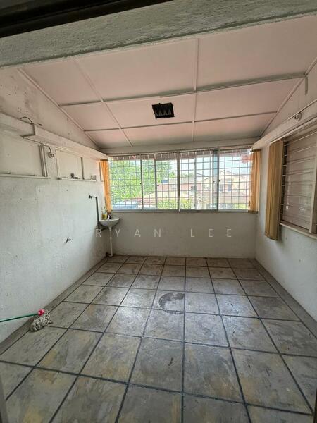 For Rent - Subang Corner Shop For Rent