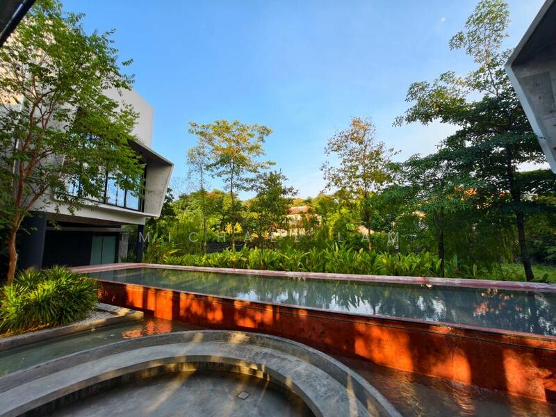 For Sale - Bungalow at Seksyen 11