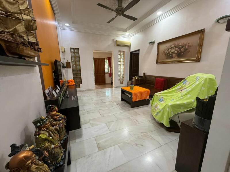 For Sale - Taman Free School