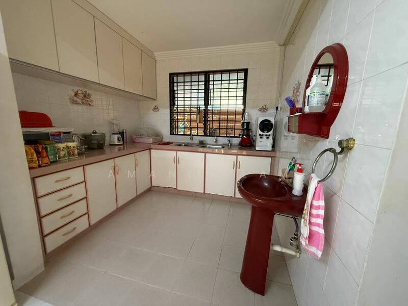 For Sale - Taman Free School