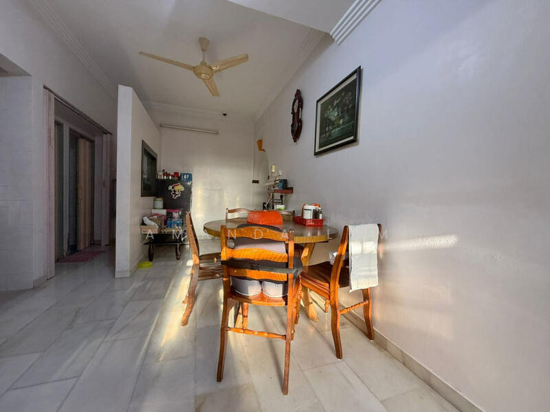 For Sale - Taman Free School