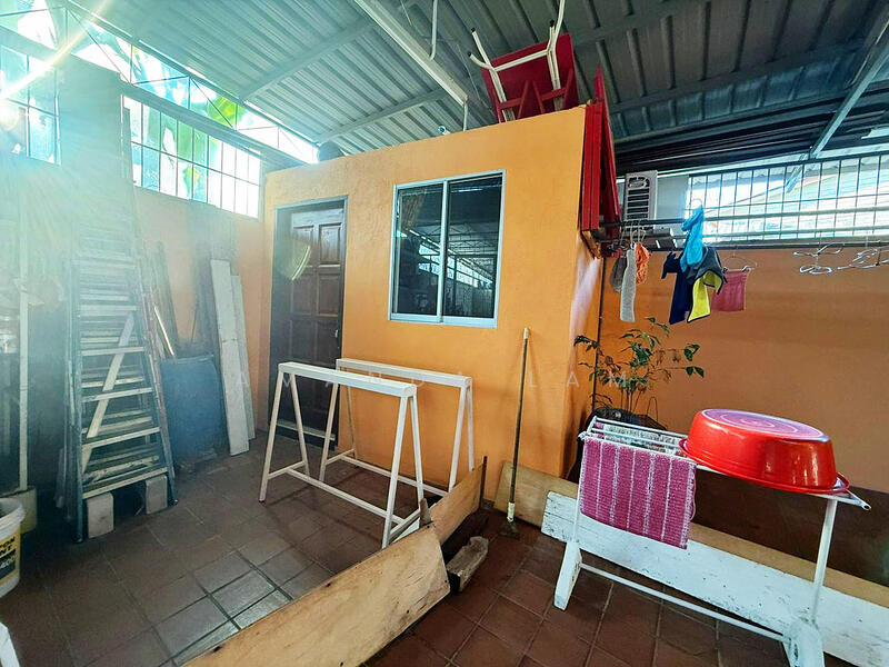 For Sale - Taman Free School