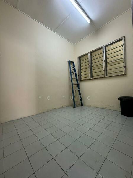 For Rent - Taman Johor Jaya