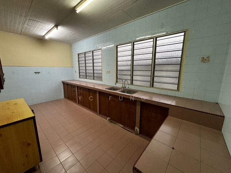 For Rent - Taman Johor Jaya