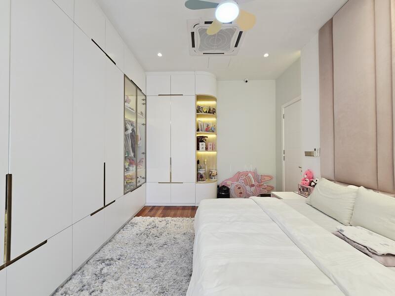 Semi-Detached House for Sale in Temasya Glenmarie (Glenmarie) - Reni Lim - PropertyGuru.com.my