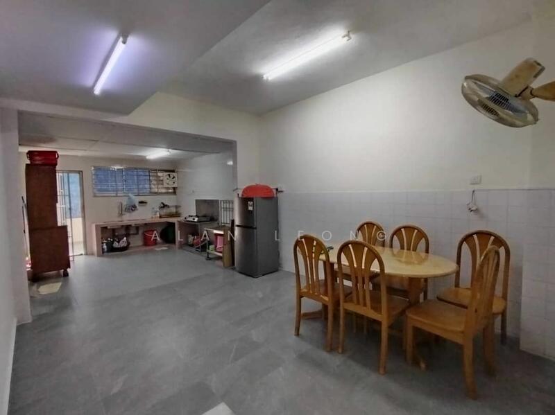 For Rent - 2-storey Terrace House at Taman Kemacahaya