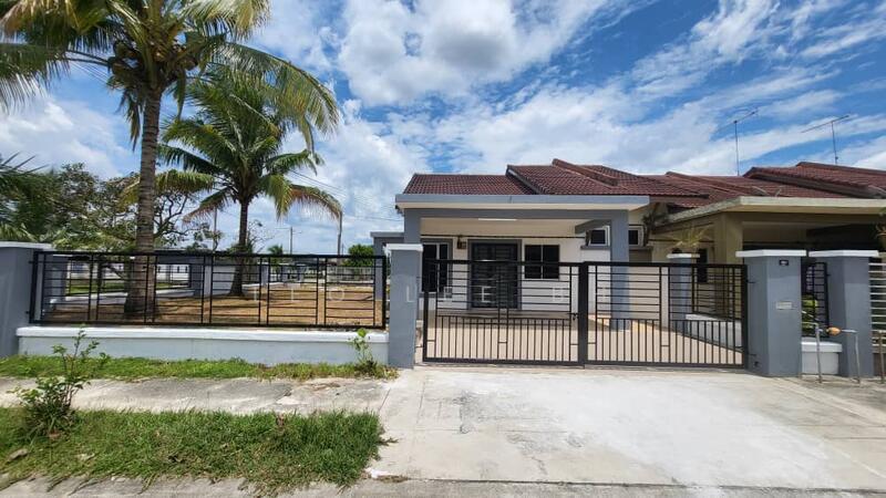 Untuk Dijual - Jalan Seri Impian , Bandar Seri Impian , Kluang