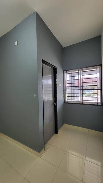 Untuk Dijual - Jalan Seri Impian , Bandar Seri Impian , Kluang
