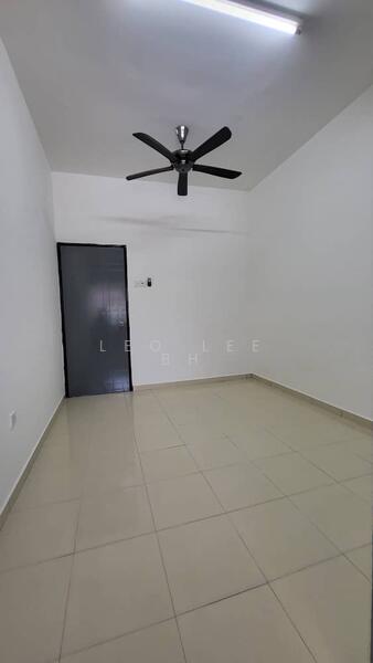 Untuk Dijual - Jalan Seri Impian , Bandar Seri Impian , Kluang