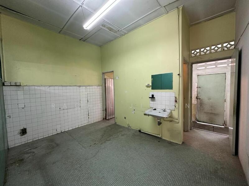 For Sale - 1-storey Terraced House at Taman Gembira