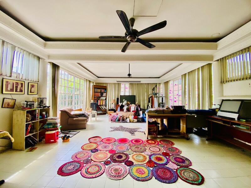 For Sale - CORNER Double Storey Bungalow Taman Melawati Renovated with Swimming Pool