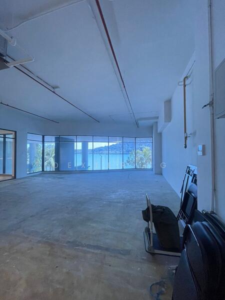 For Rent - Queens Waterfront Seaview Office Rent At Bayan Lepas 1256sf