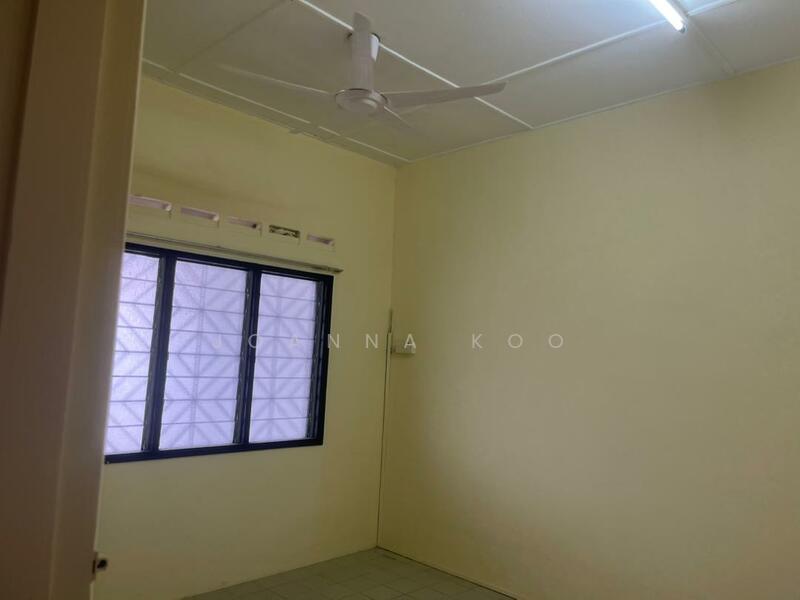 For Rent - Taman Johor Jaya