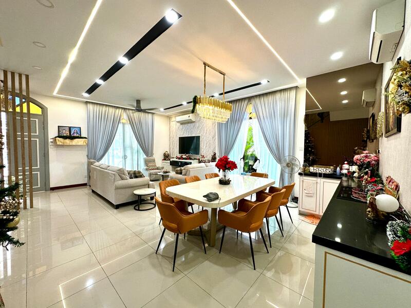 For Sale - 2-storey Terrace House at Setia Eco Templer