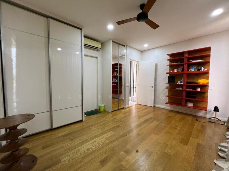 Untuk Dijual - Emerald Bay Emeralds Bays