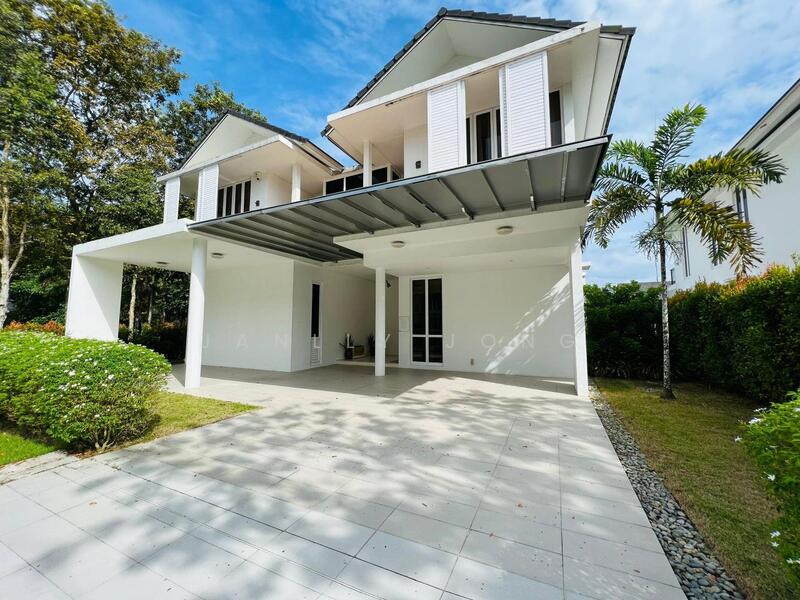 Untuk Dijual - Emerald Bay Emeralds Bays