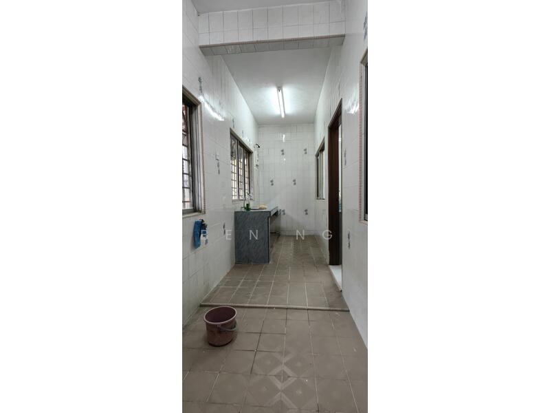 Untuk Disewa - Intan Baiduri