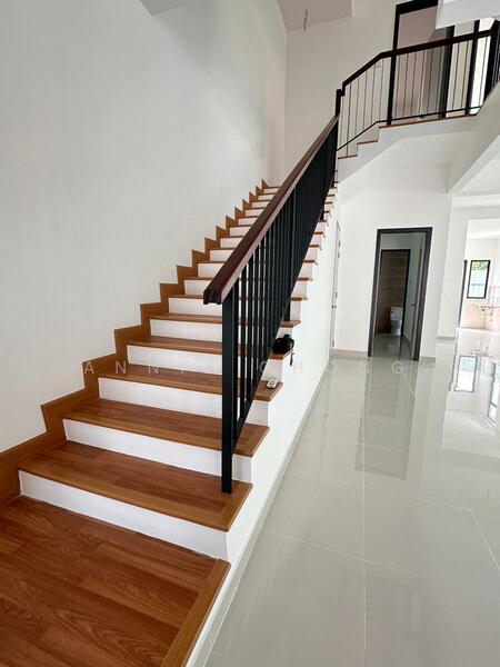 Untuk Dijual - 7 ROOMS Terrace House. The Maison 23, Kuala Lumpur. Taman Connaught, Sunway Velocity