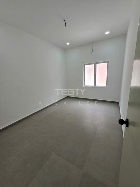 For Sale - Taman Bayu Perdana