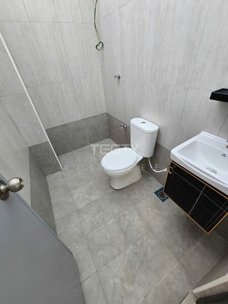 For Sale - Taman Bayu Perdana