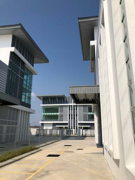 Untuk Dijual - Pasir Putih @ Pasir Gudang Cluster 1- Storey Factory with 2-Storey Office For Sale