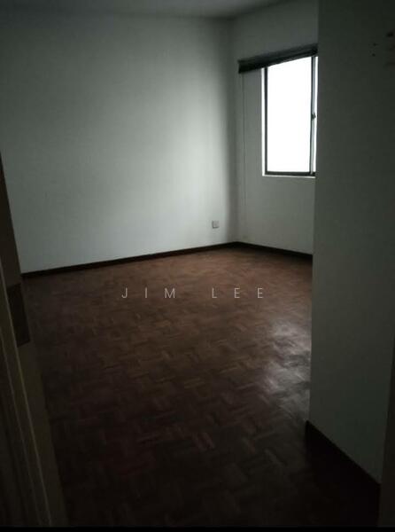 Untuk Dijual - Wisma UOA I