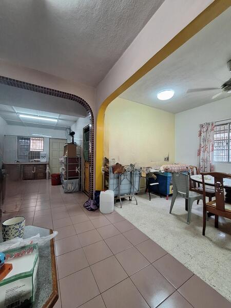 Untuk Dijual - 2-storey Terrace House at Happy Garden