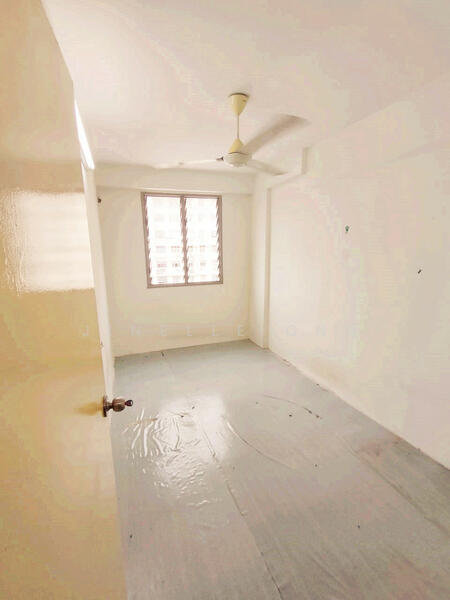 Untuk Disewa - Sri Saujana