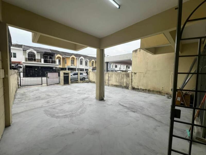 For Rent - Terraced House at Bandar Sunway