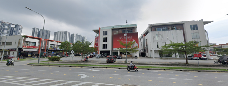 Untuk Dijual - The Parc Factory Outlets