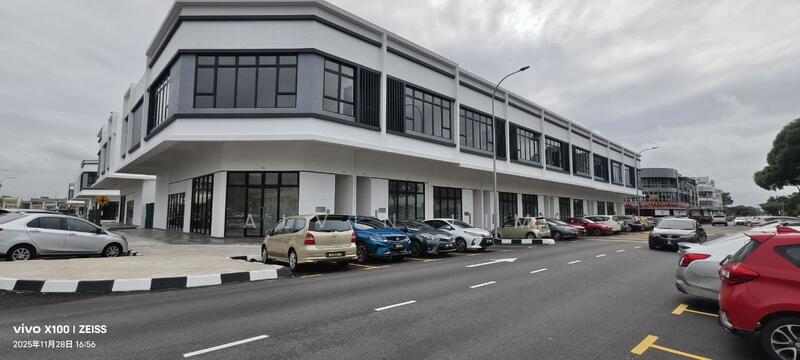 Untuk Disewa - Bandar Bukit tinggi 1 , new shop klang