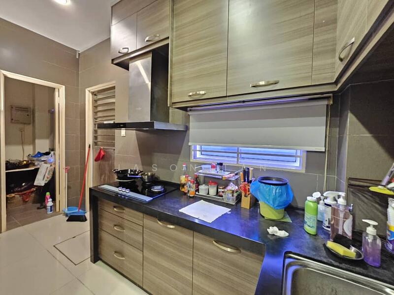 Untuk Dijual - Paragon 93