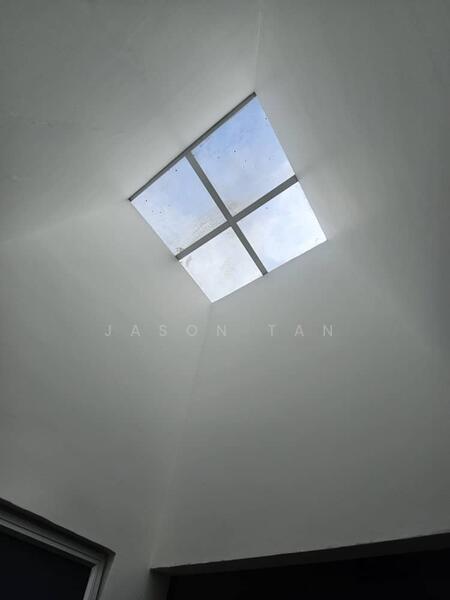 Untuk Dijual - Paragon 93