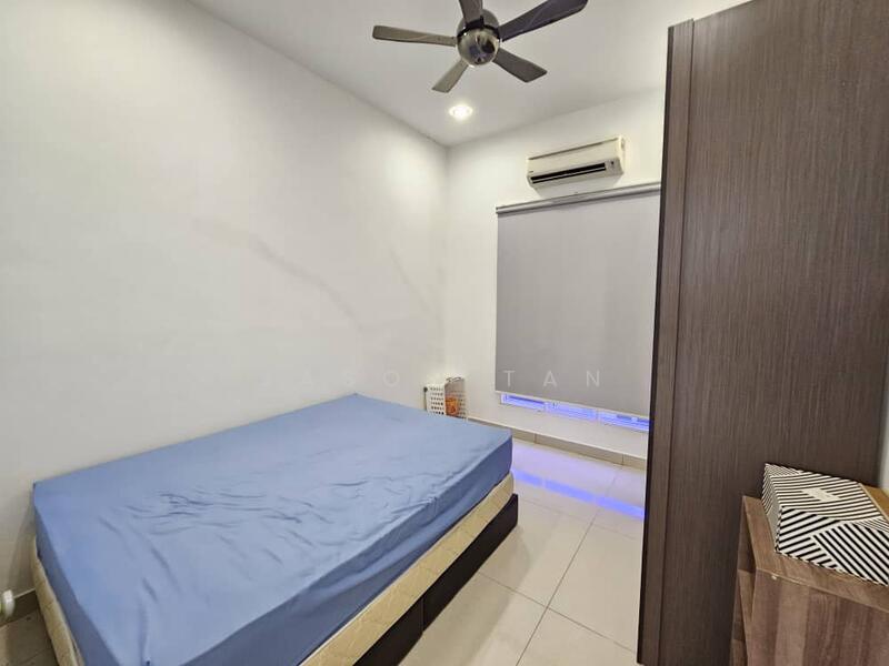 Untuk Dijual - Paragon 93