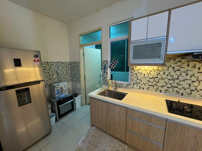 For Rent - Metropolitan Square