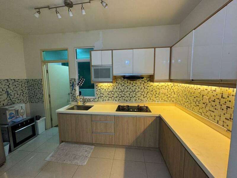 For Rent - Metropolitan Square