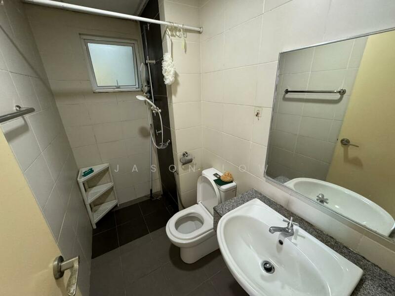 For Rent - Metropolitan Square