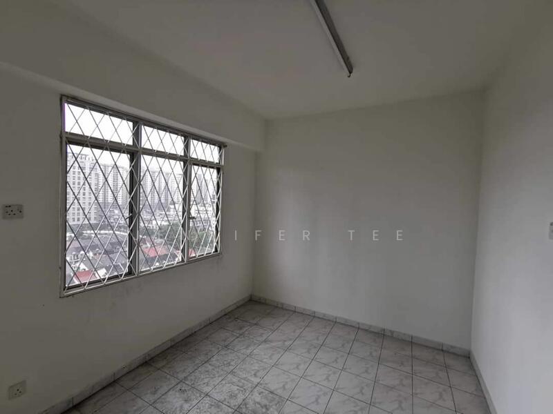 For Sale - Kelana Puteri