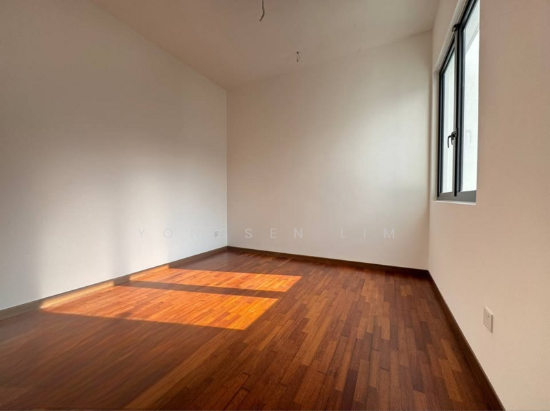 For Sale - Eco Sanctuary - Bohemia