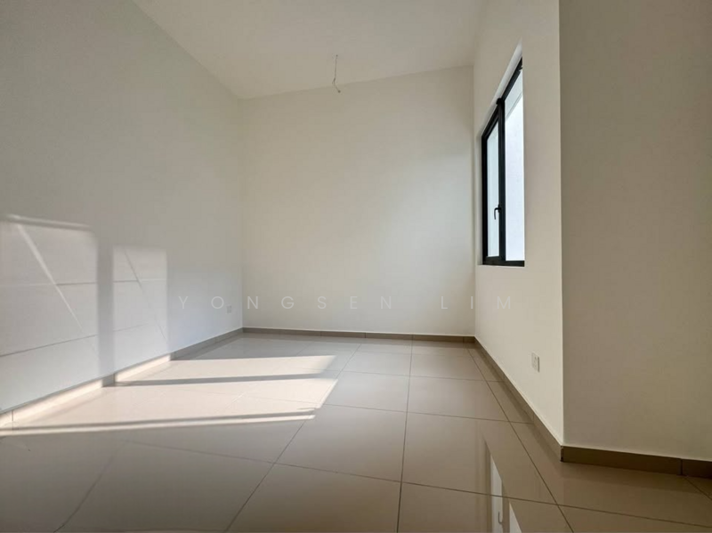 For Sale - Eco Sanctuary - Bohemia