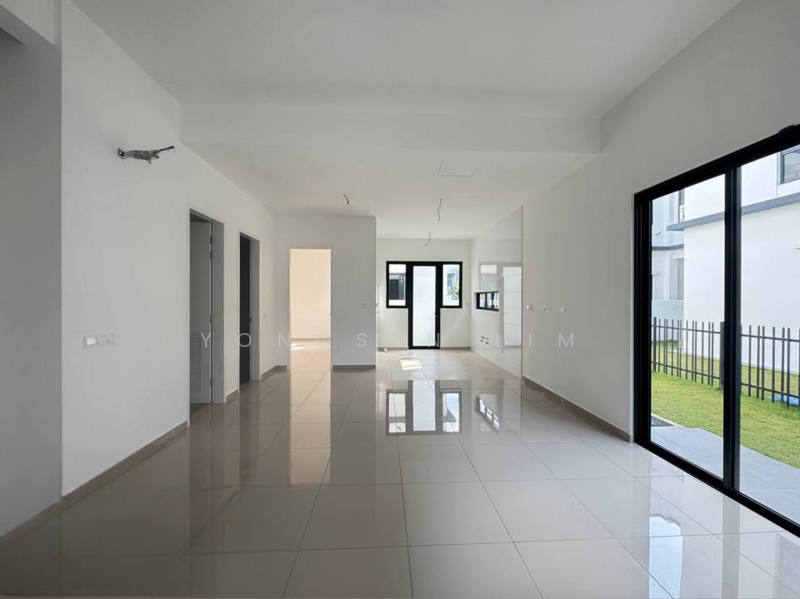 For Sale - Eco Sanctuary - Bohemia