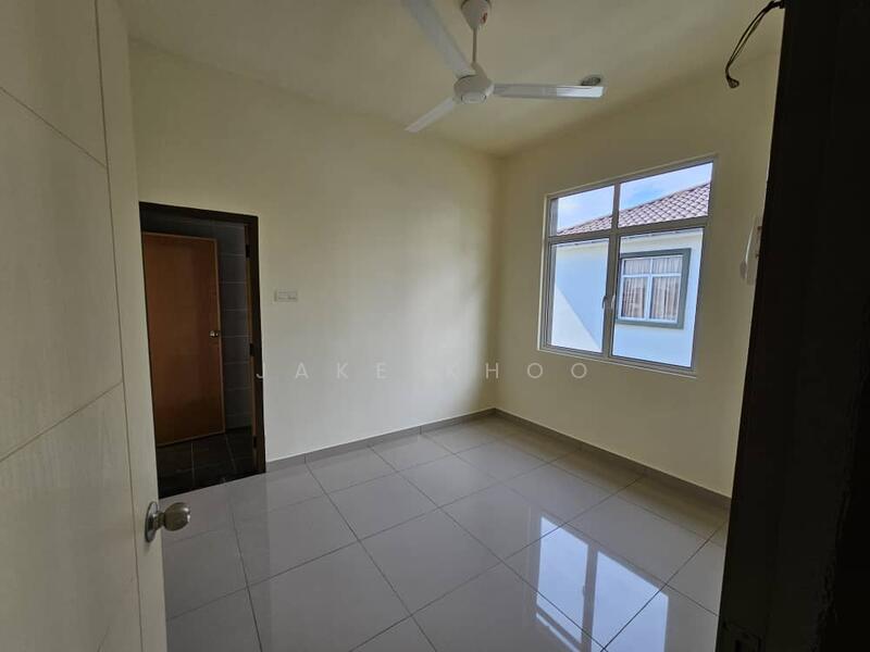 For Rent - Batu Uban