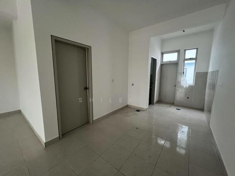 For Sale - Meridin East Meridins Easts