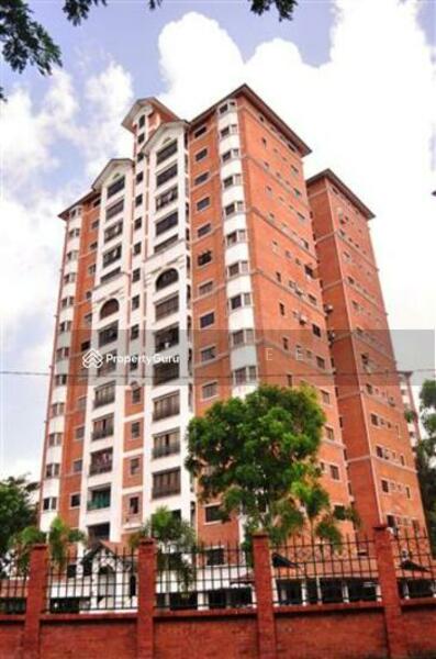 Untuk Dijual - Evergreen Park Scot Pine